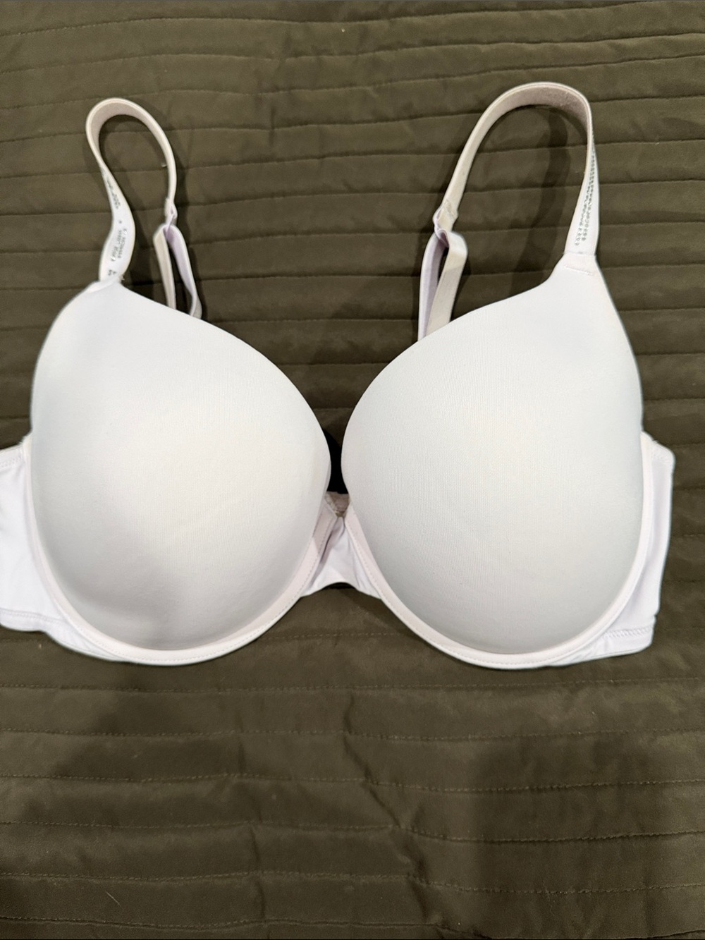 PINK Victoria's Secret White Molded T-Shirt Bra
